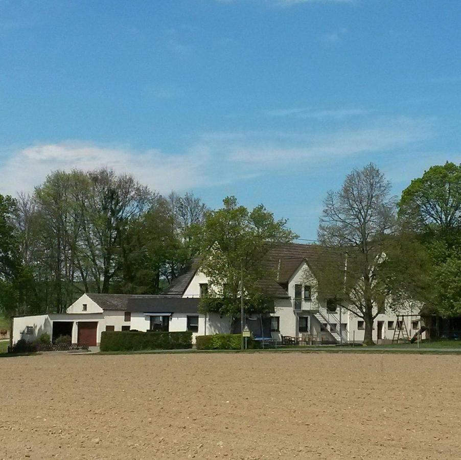 Ferienwohnung Sehnental Bornich エクステリア 写真